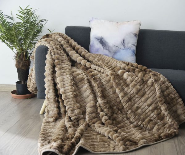 Cleopatra Faux Rabbit Fur 2 Ply Queen/King Size - Image 3